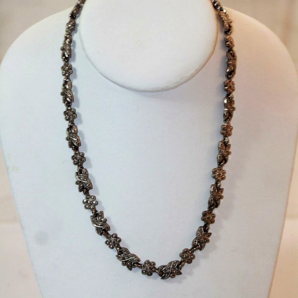 Sterling Silver .925 Marcasite Floral Choker 16'